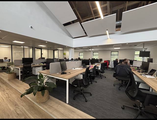 967M² OFFICE TO LET IN PLATTEKLOOF 1